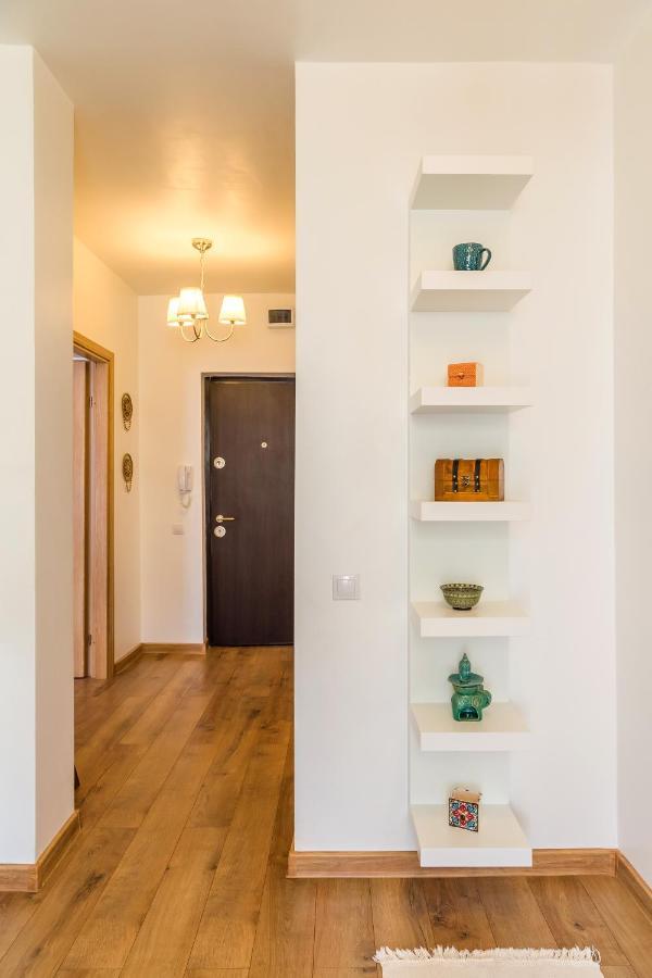 Studio T By Mrg Apartments ブカレスト エクステリア 写真
