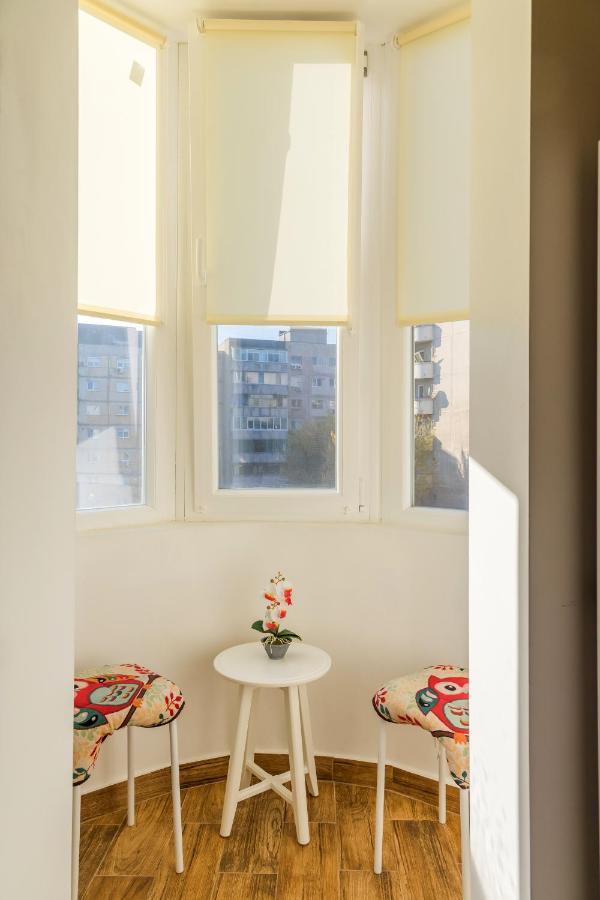 Studio T By Mrg Apartments ブカレスト エクステリア 写真
